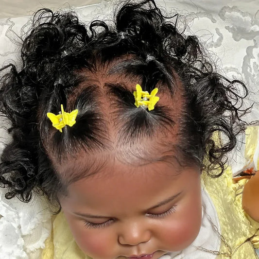 Muñeca Reborn Realista Aline niña 49cm y 1.700kg + Pack Premium