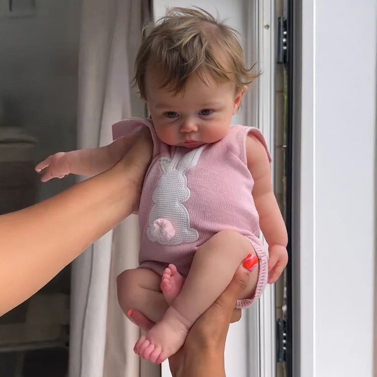 Muñeca Reborn Realista Carol Niña 49cm y 1.800 kg + Pack Premium