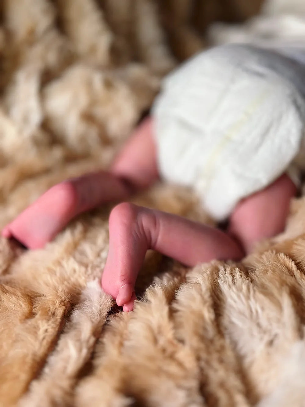 Muñeca Reborn Realista Liz niña 45cm y 1.700kg + Pack Premium