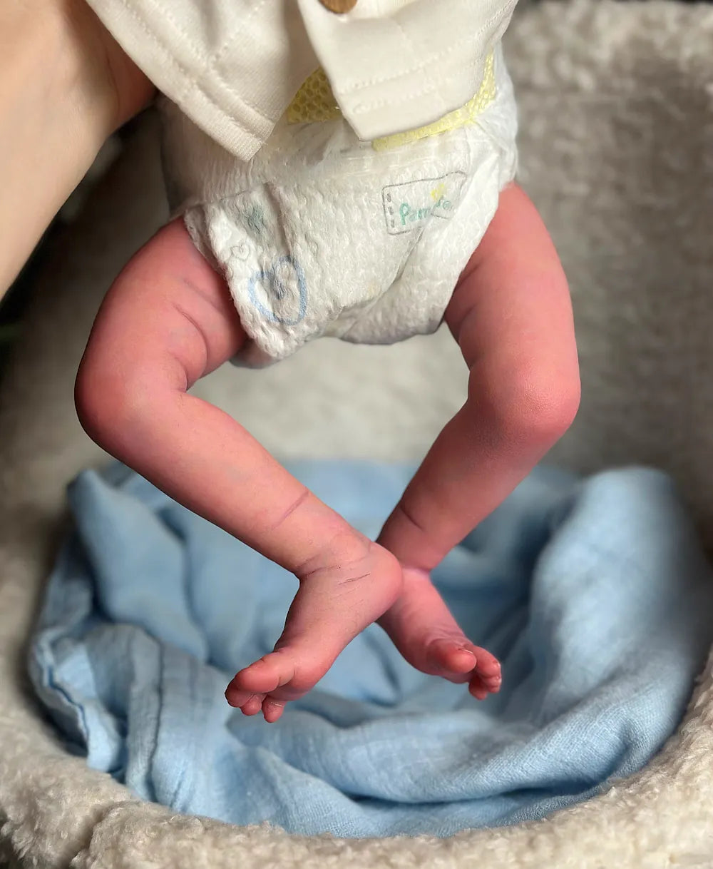 Muñeca Reborn Realista Liz niña 45cm y 1.700kg + Pack Premium