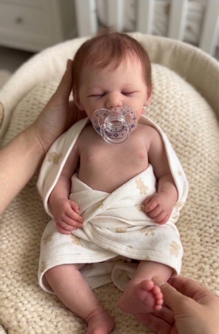 Muñeco Reborn Realista Hugo niño 51cm y 1.700kg + Pack Premium