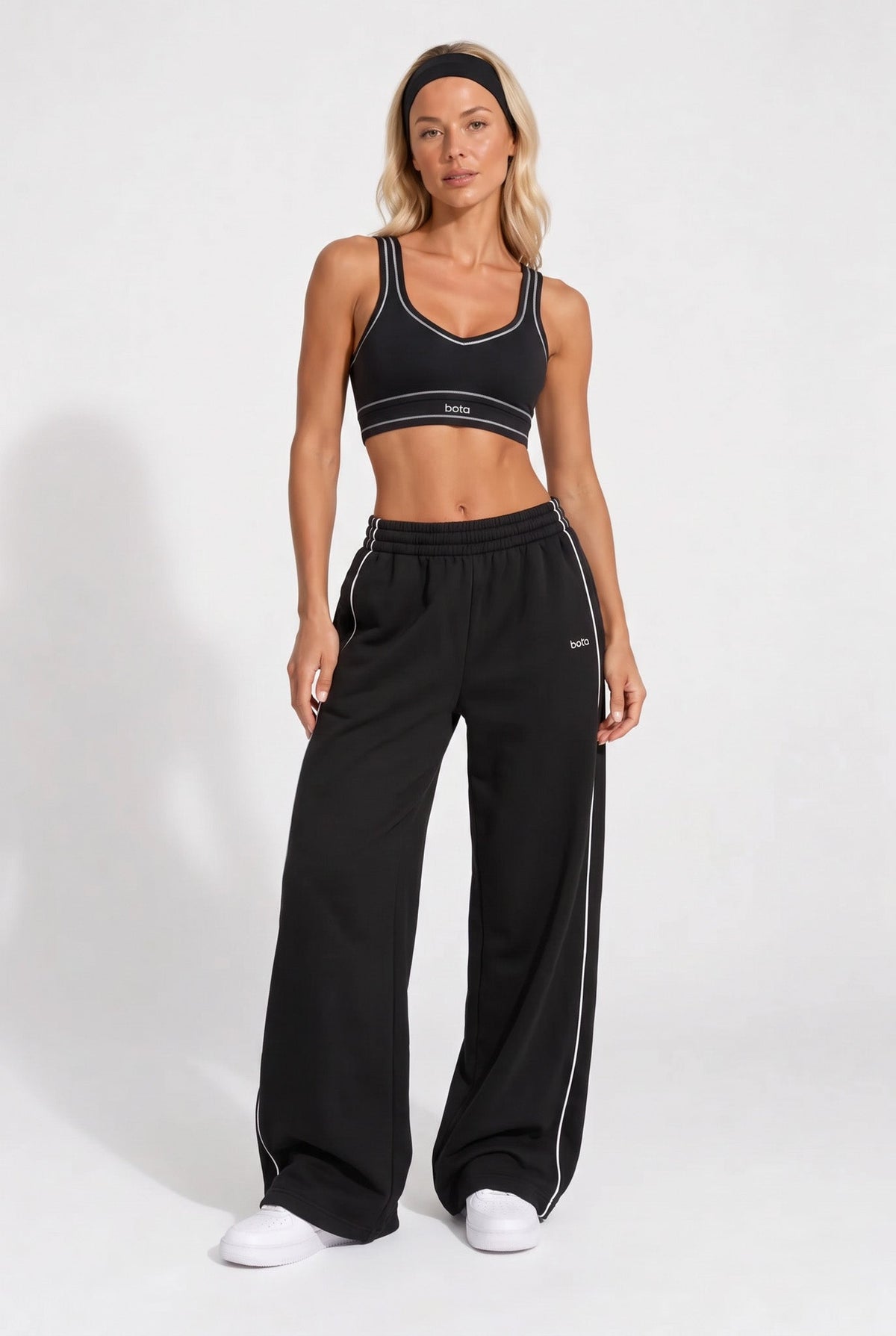 Organic Cotton Sports Bra & Sweatpants Set | Black